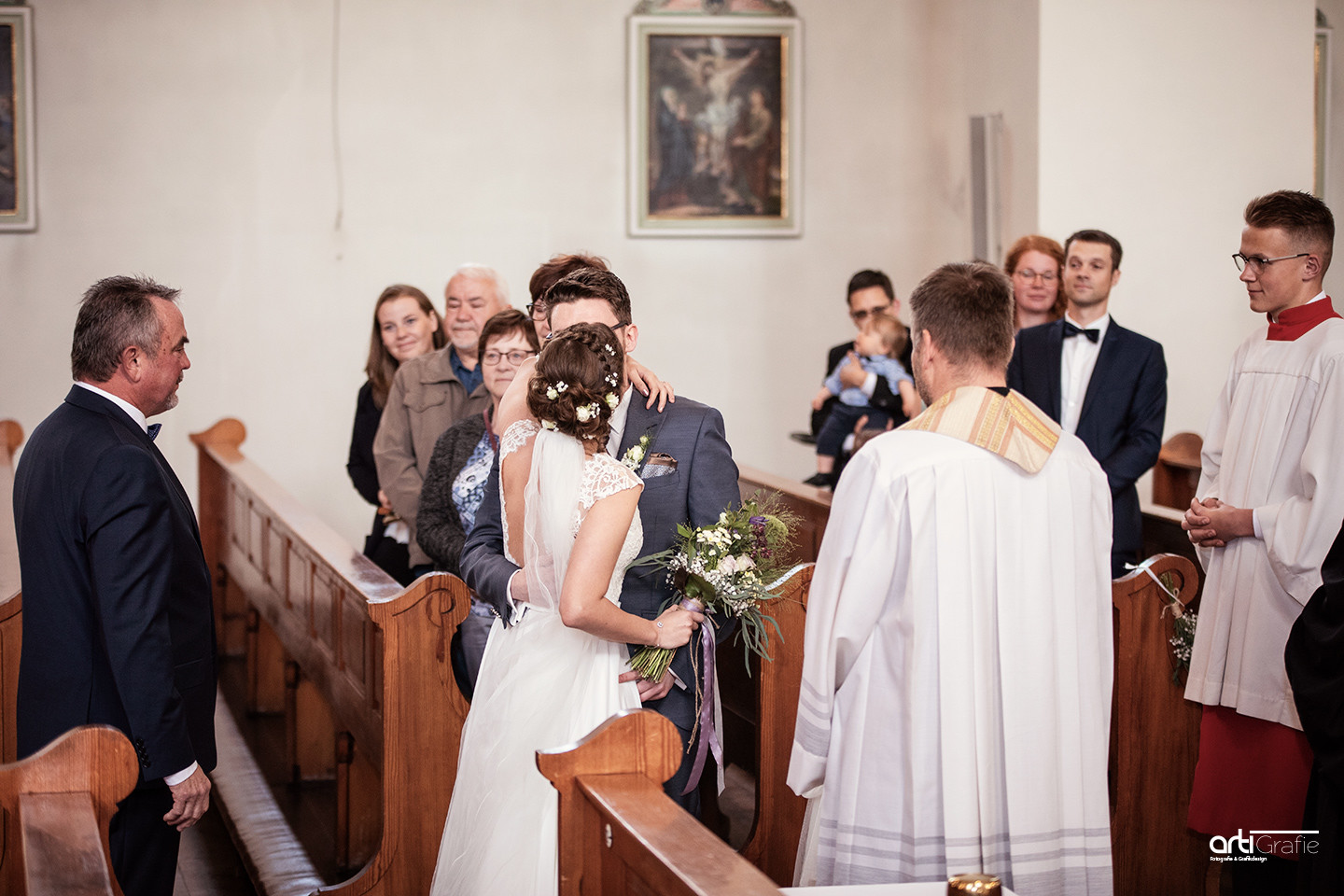 Übergabe der Braut-Hochzeitsfotografie-Eichsfeld